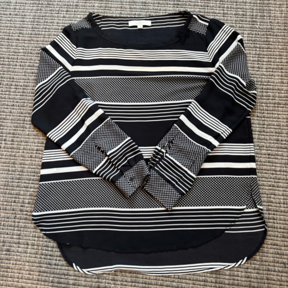 LOFT Black and Gray Cuffed Sleeve Boxy Blouse - Picture 1 of 2